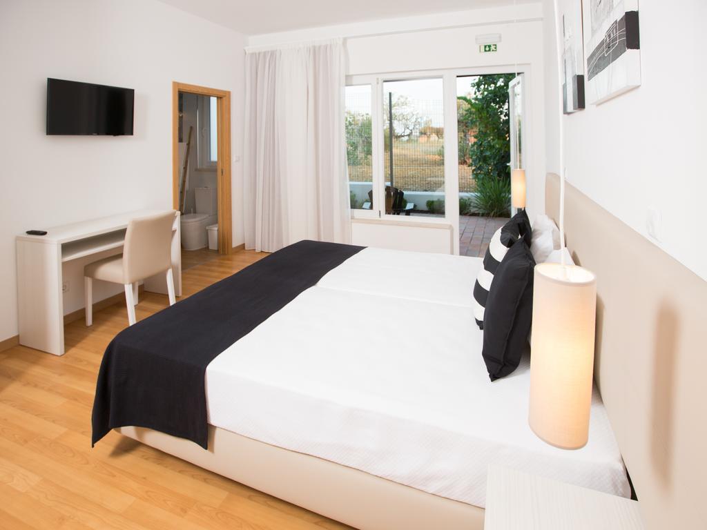 Tavira Monte Guest House Exterior photo